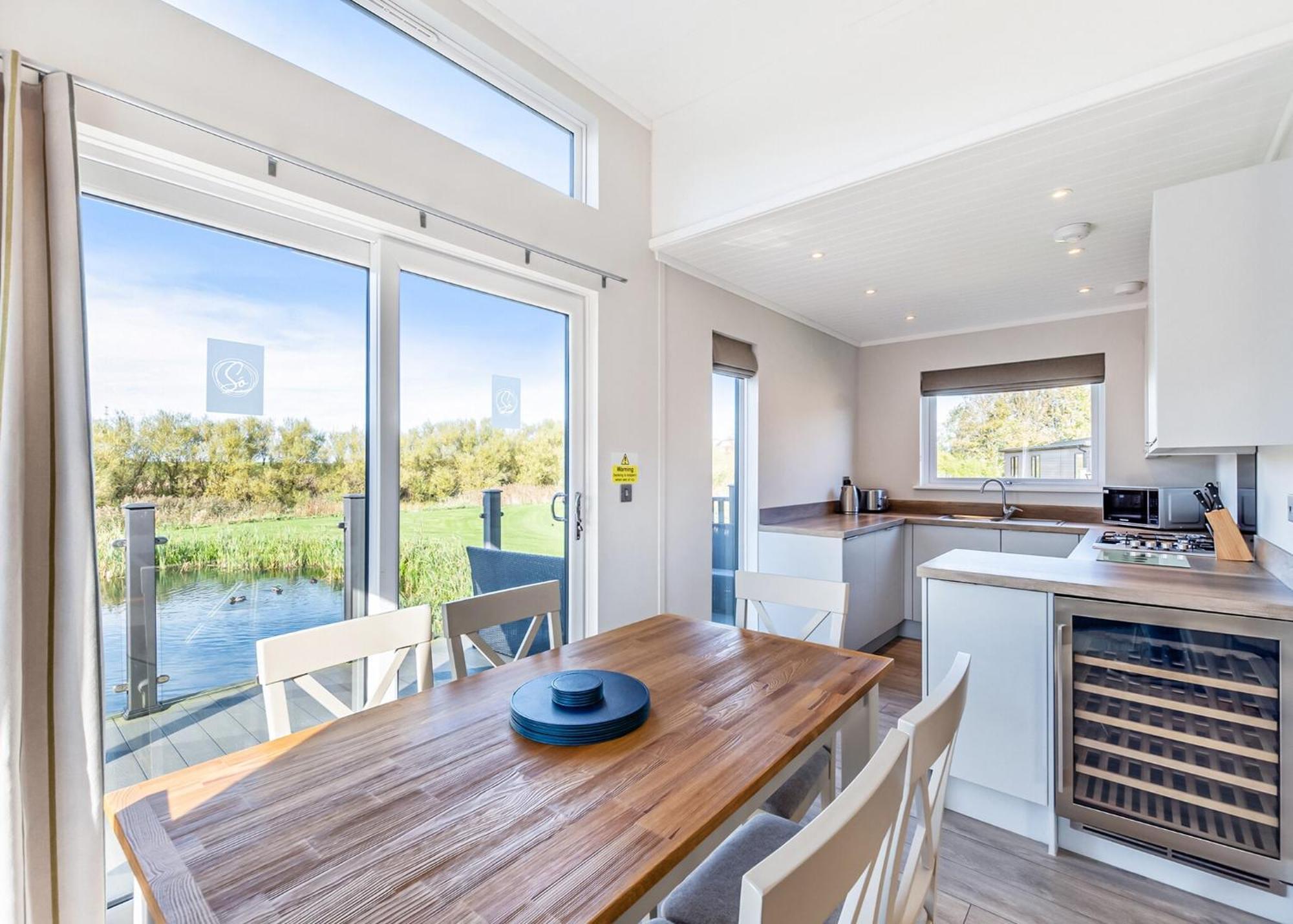 Waterside Hambleton Lakeside Lodges Poulton-le-Fylde Eksteriør bilde
